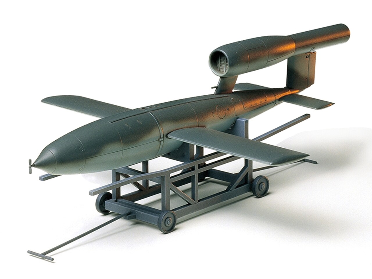 Tamiya 1/48 TAM61052 - 1/48 Tamiya German V1 Flying Bomb Plastic Model